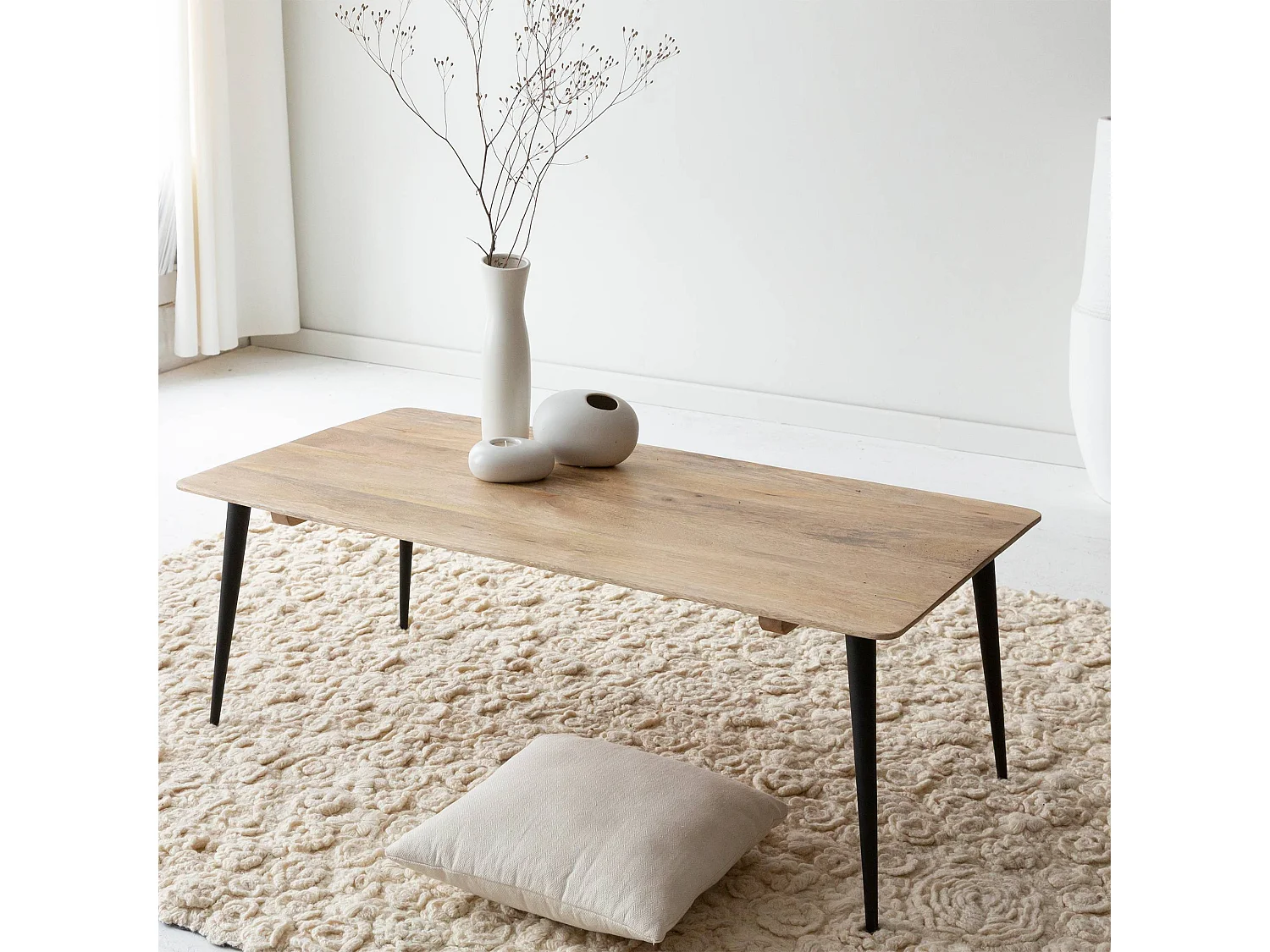 Table basse rectangle en bois de manguier et métal Aimée