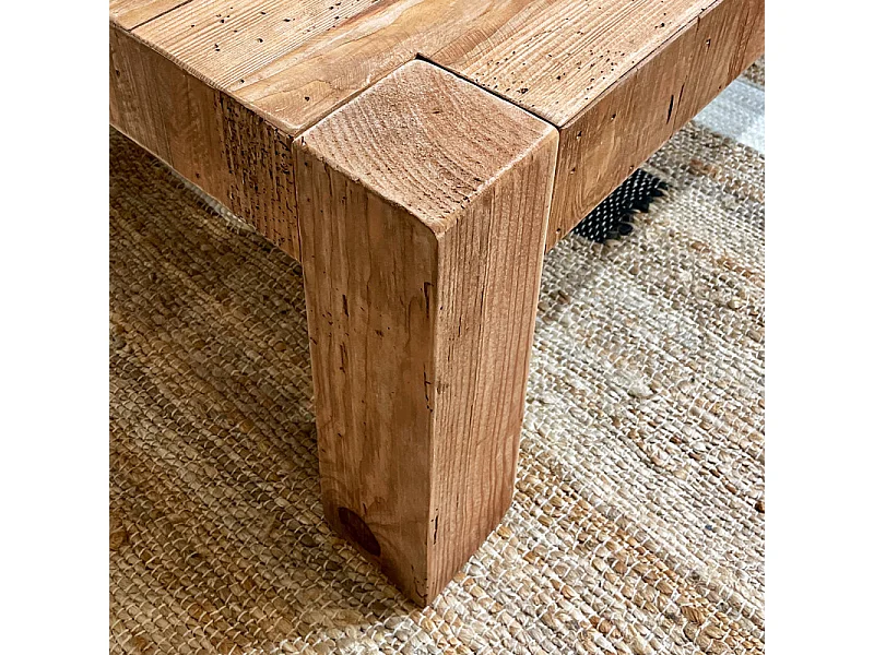 Table basse rectangulaire 117 cm bois de pin massif recyclé - CHALET