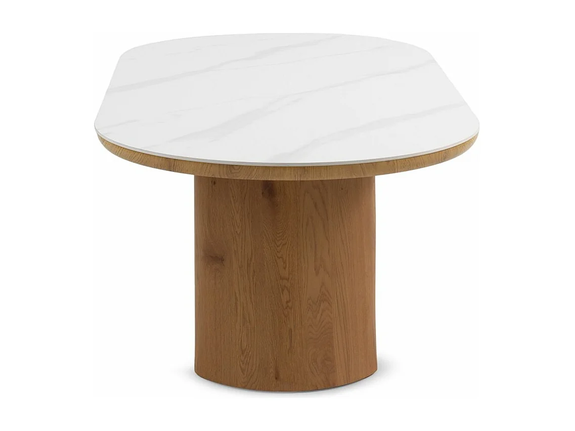 Tavolo da pranzo ovale impiallacciato in rovere con piano in ceramica bianca calacatta
