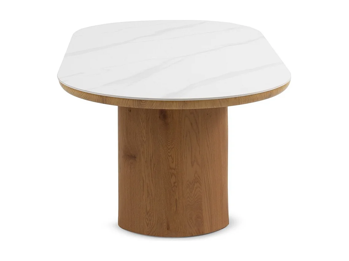 Tavolo da pranzo ovale impiallacciato in rovere con piano in ceramica bianca calacatta