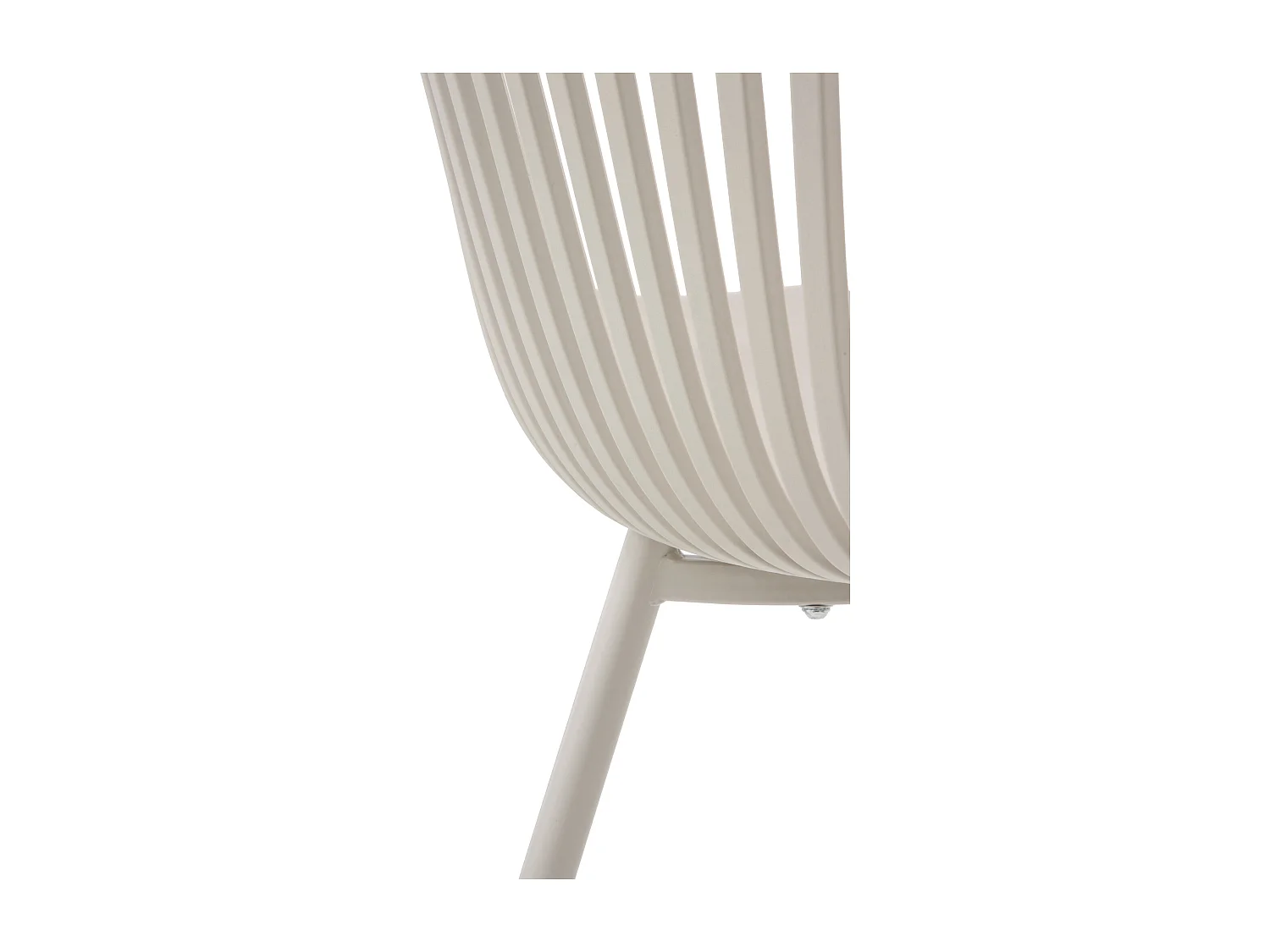 Lot de 4 chaises en polypropylène couleur crème avec pieds métalliques