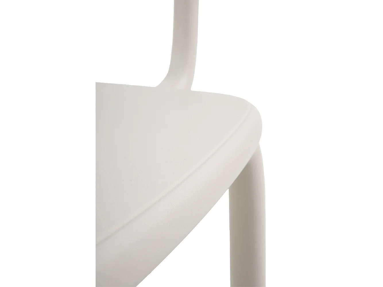 Set van 4 fauteuils van polypropyleen in crèmekleur