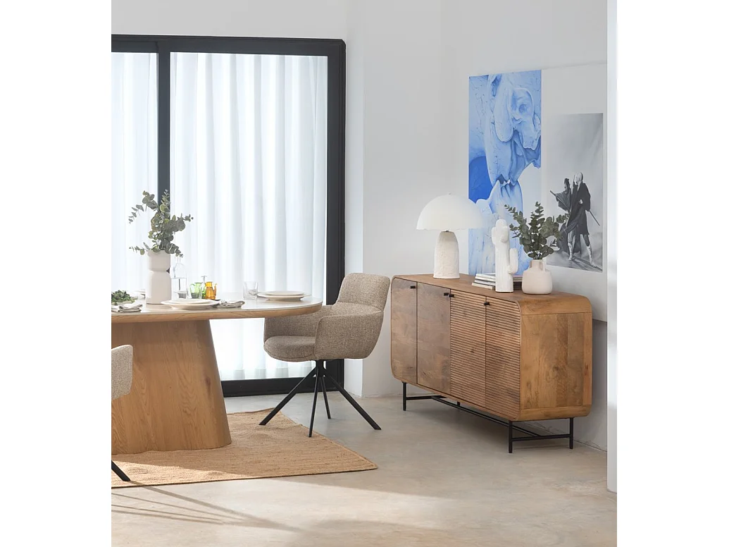 Buffet aux contours arrondis en bois massif de manguier avec 4 portes