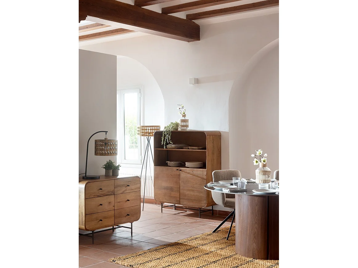 Aparador alto contornos curvos de madera maciza de mango con 2 puertas