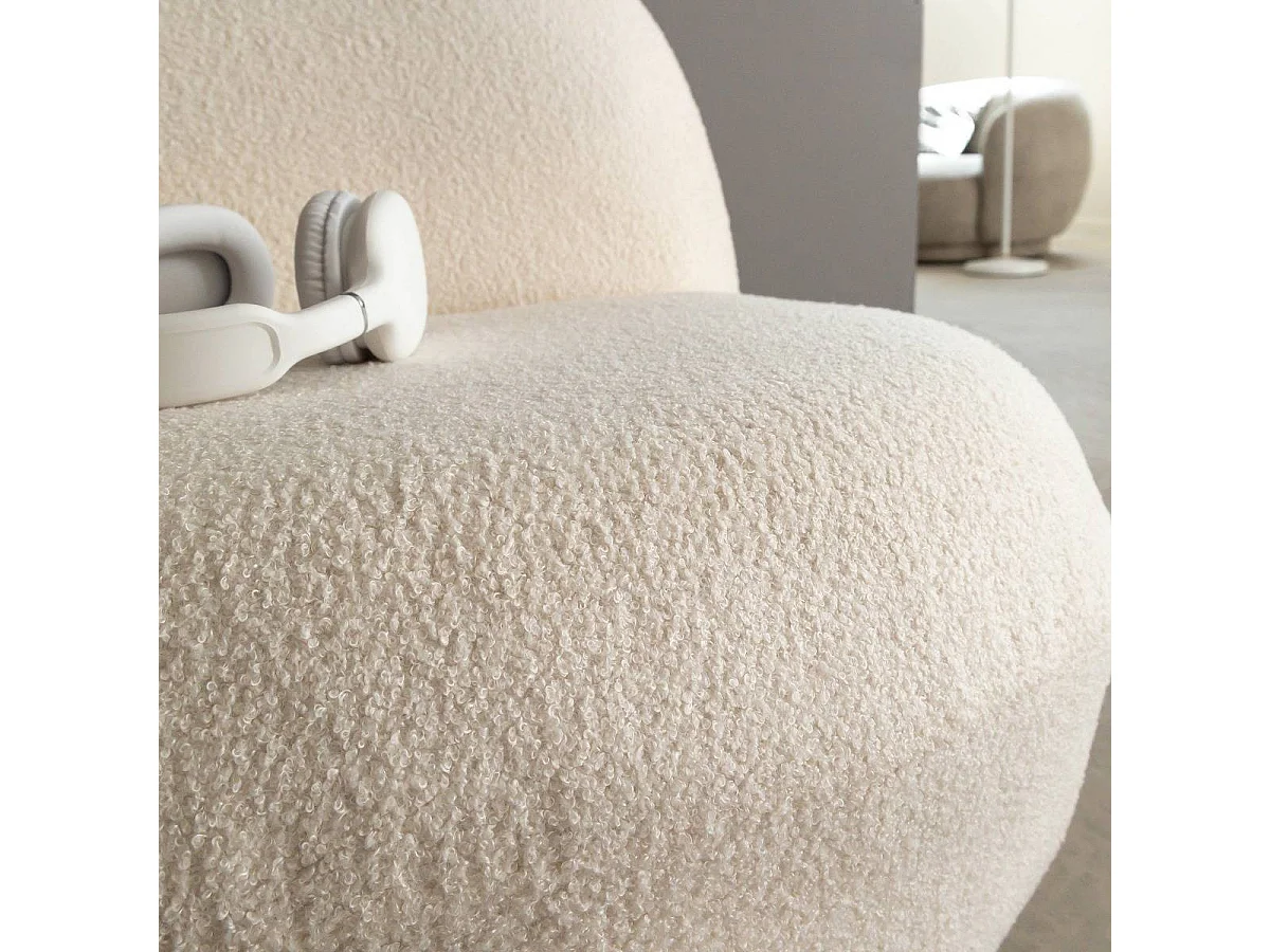 Fauteuil confort en tissu bouclette blanc Johanna