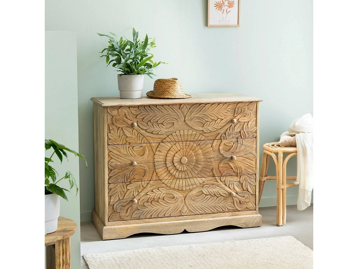 Cómoda tallada en madera de mango Adonie