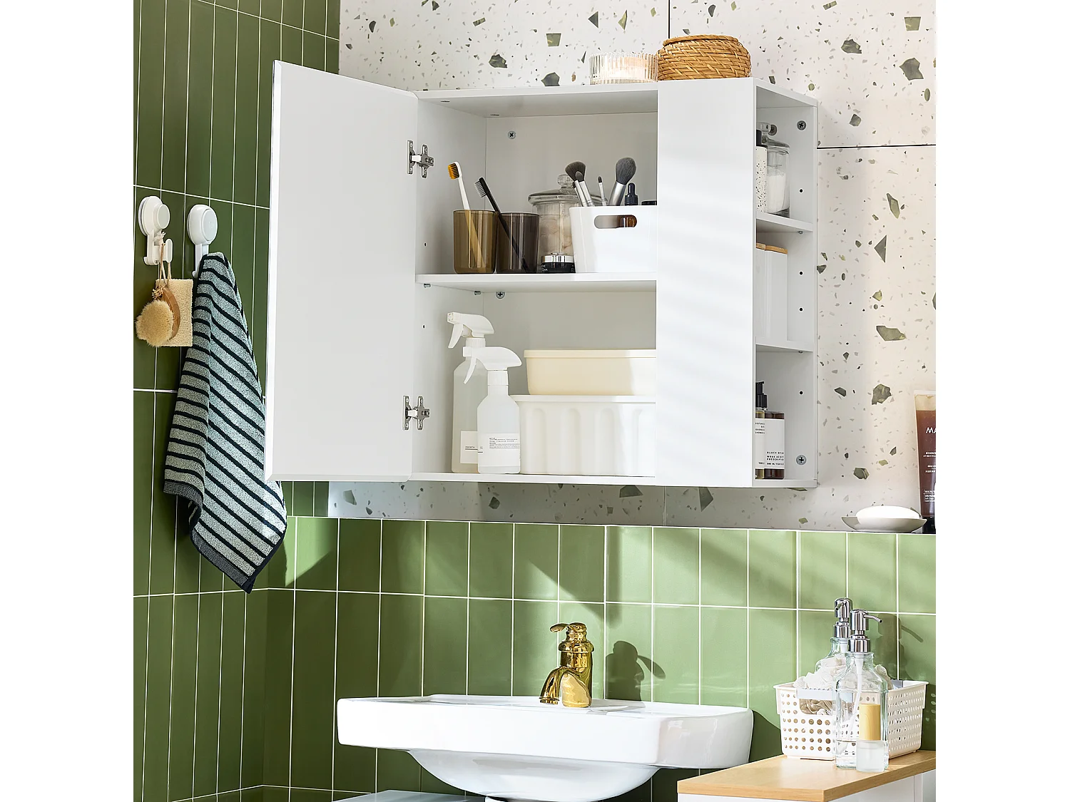 SoBuy BZR184-W - Badezimmer Wandschrank mit Spiegel und verstellbaren Regalen L57.0cm x B30.0cm x H6...