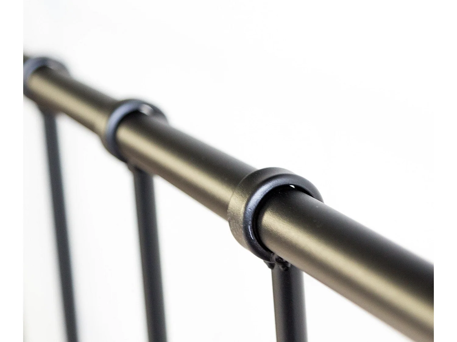 Lit adulte 2 personnes métal marron 215 x 165 x 90 cm LIT06030