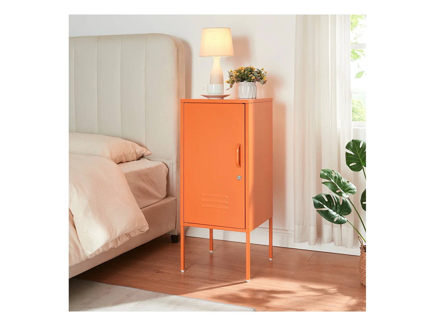 Table de chevet Hausjärvi acier 82 x 35 x 35 cm orange [en.casa]