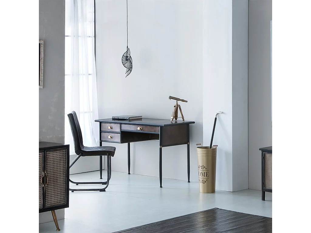 Deckenleuchte aus schwarzem Metall, 15x15x115h cm