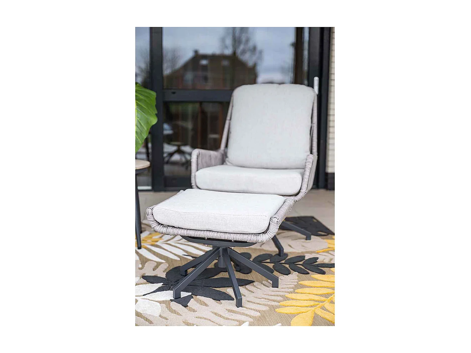 Fauteuils lounge Garden Impressions Bosh pivotants - Table d'appoint Lucas Ø50x48 cm