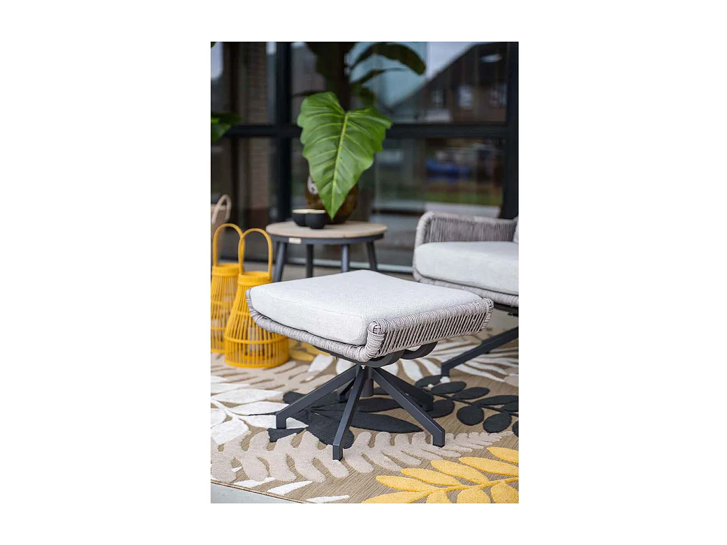 Fauteuils lounge Garden Impressions Bosh pivotants - Table d'appoint Lucas Ø50x48 cm