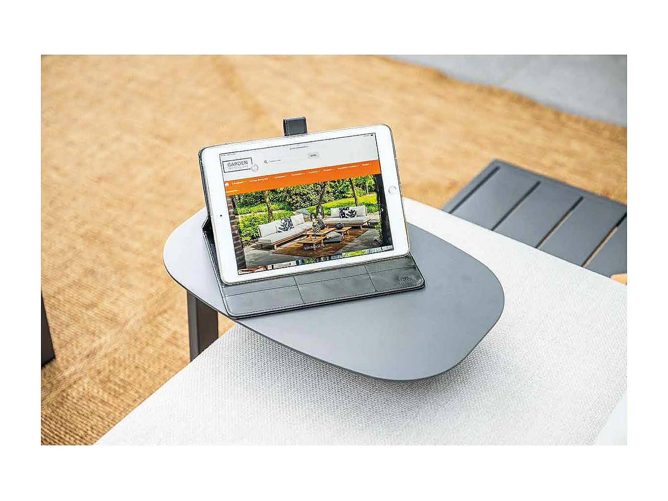 Garden Impressions table d'appoint pour ordinateur portable Sem gris foncé 45x30xH51 cm