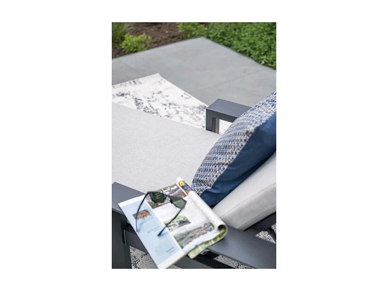 Garden Impressions Malakka ligbed - donker grijs