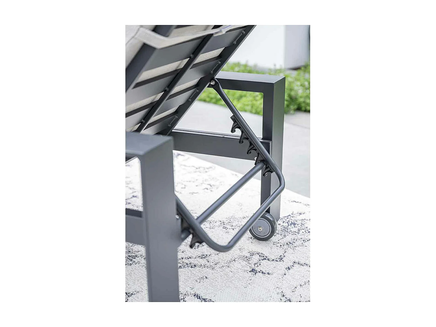 Garden Impressions Malakka ligbed - donker grijs