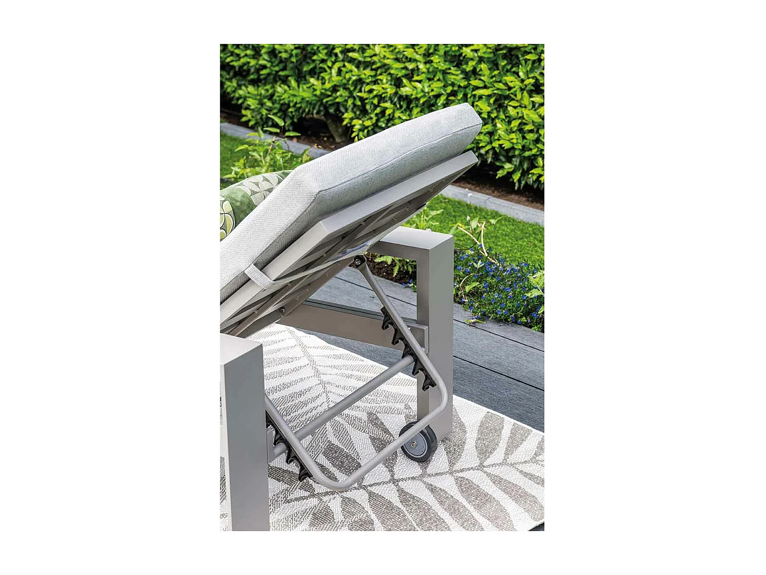 Garden Impressions chaise longue Malacca - taupe