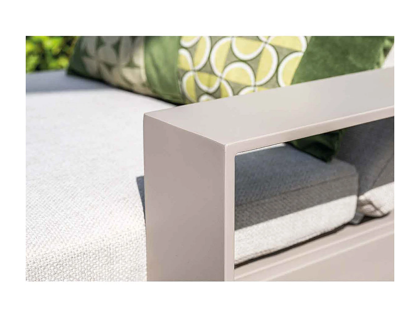 Garden Impressions Malakka ligbed - taupe