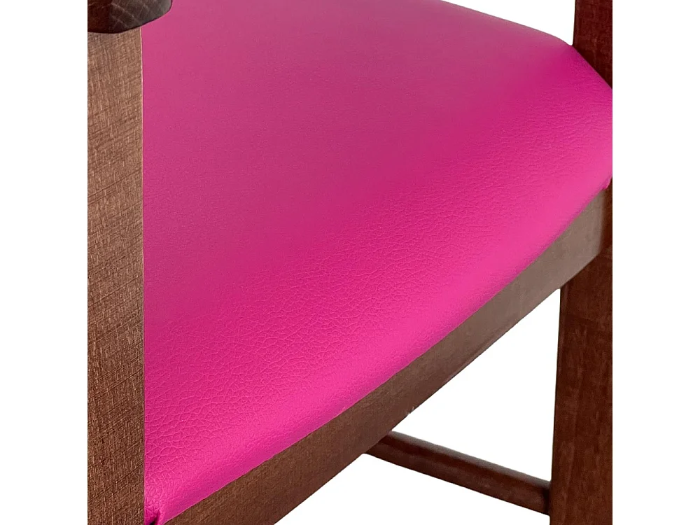 Chaise haute en bois de noyer foncé avec assise en simili cuir lilas