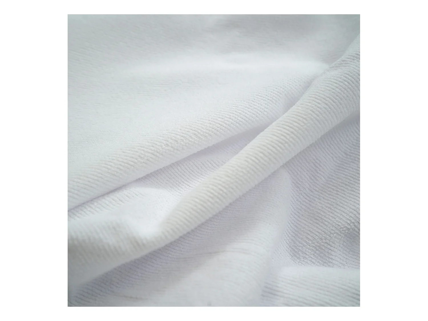 Funda impermeable con elásticos. 180 x 200 cm