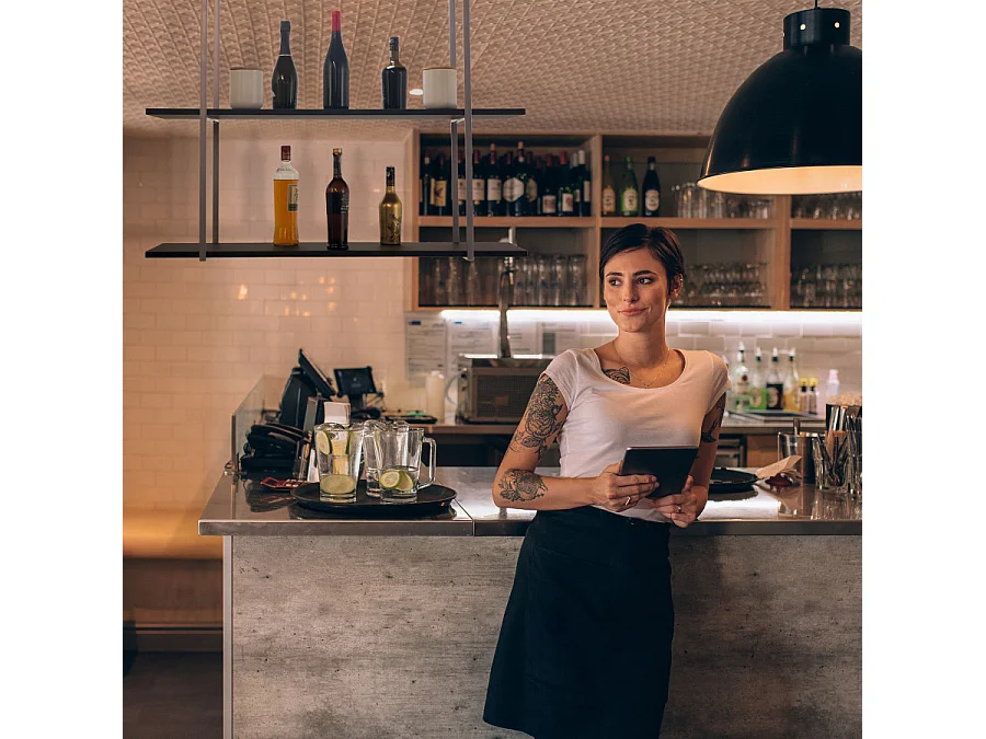 BAR SHELF regal 115 cm GRAU SCHWARZ mit 2 Ablagen für gläser und flaschen von Yelloo