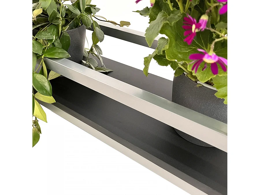 Etagère FLOWERS suspendue au plafond GRIS NOIR longueur 75 cm avec chaines pour jardin vertical fleurs par Yelloo