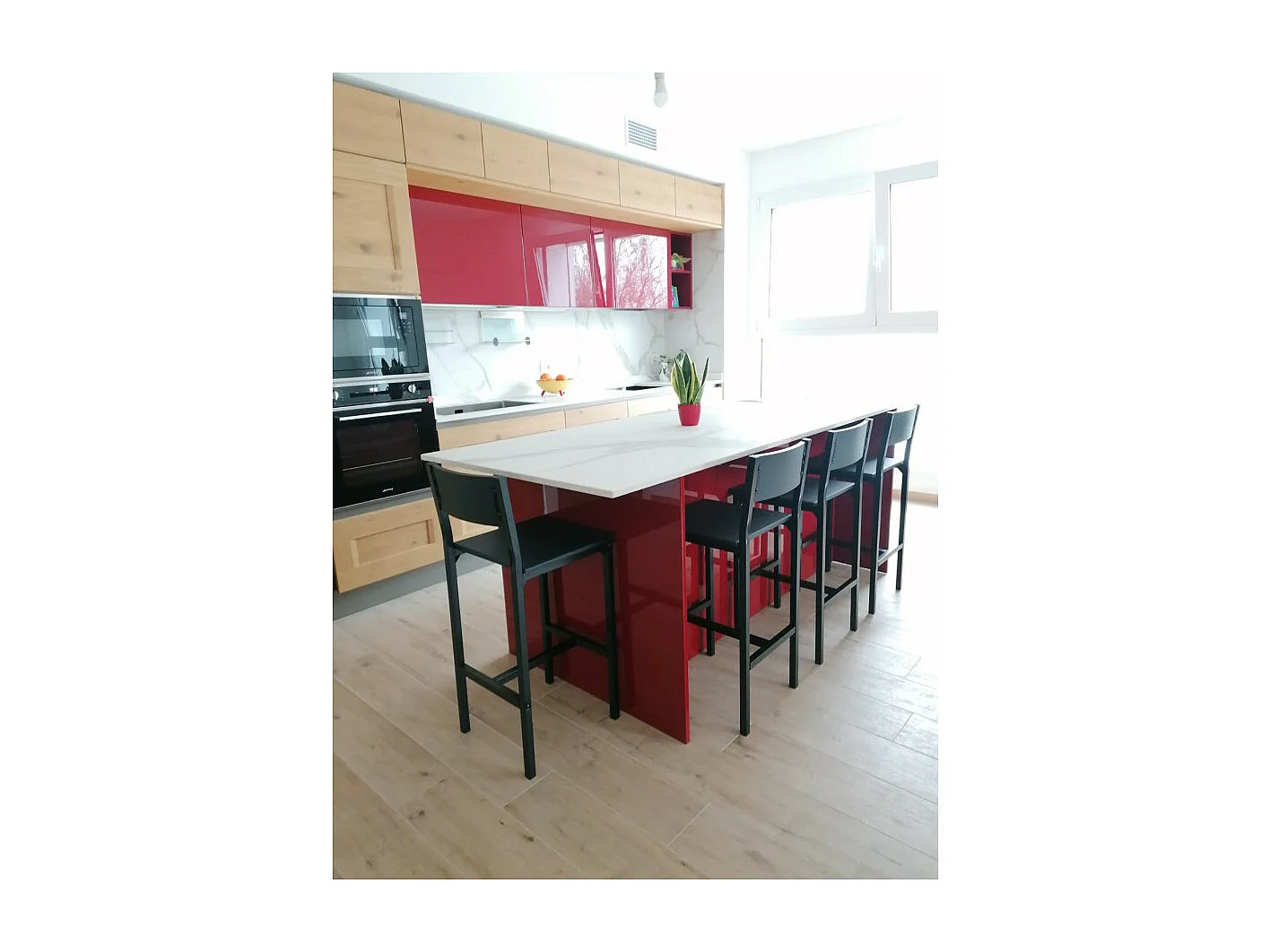 Set 2 Sgabelli colore nero moderni e comodi seduta altezza 67 cm mod. LIGNANO by Yelloo