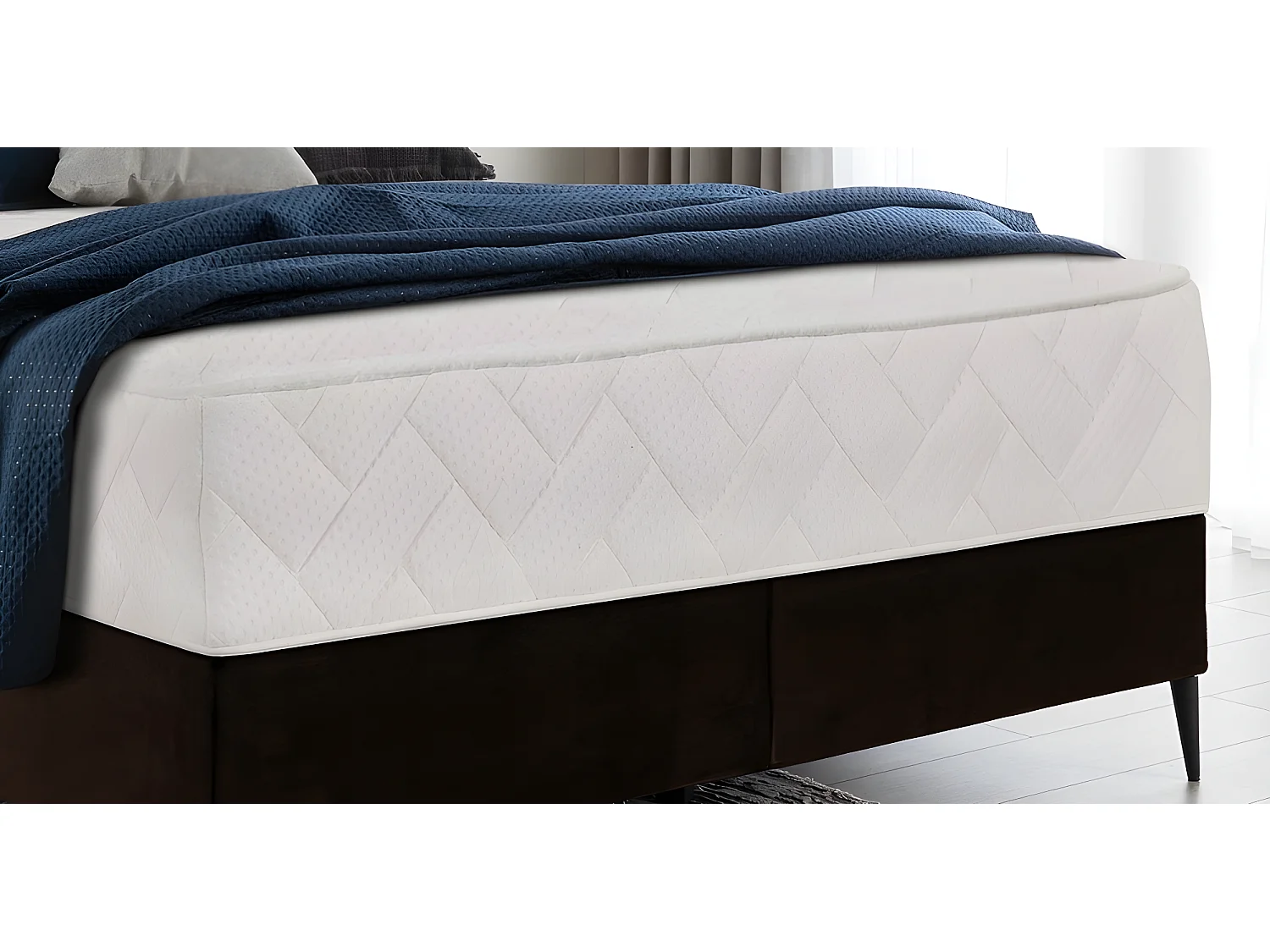 Ensemble lit + sommier + matelas BLASIO de VENESETTI - velours chocolat - 160x200 cm