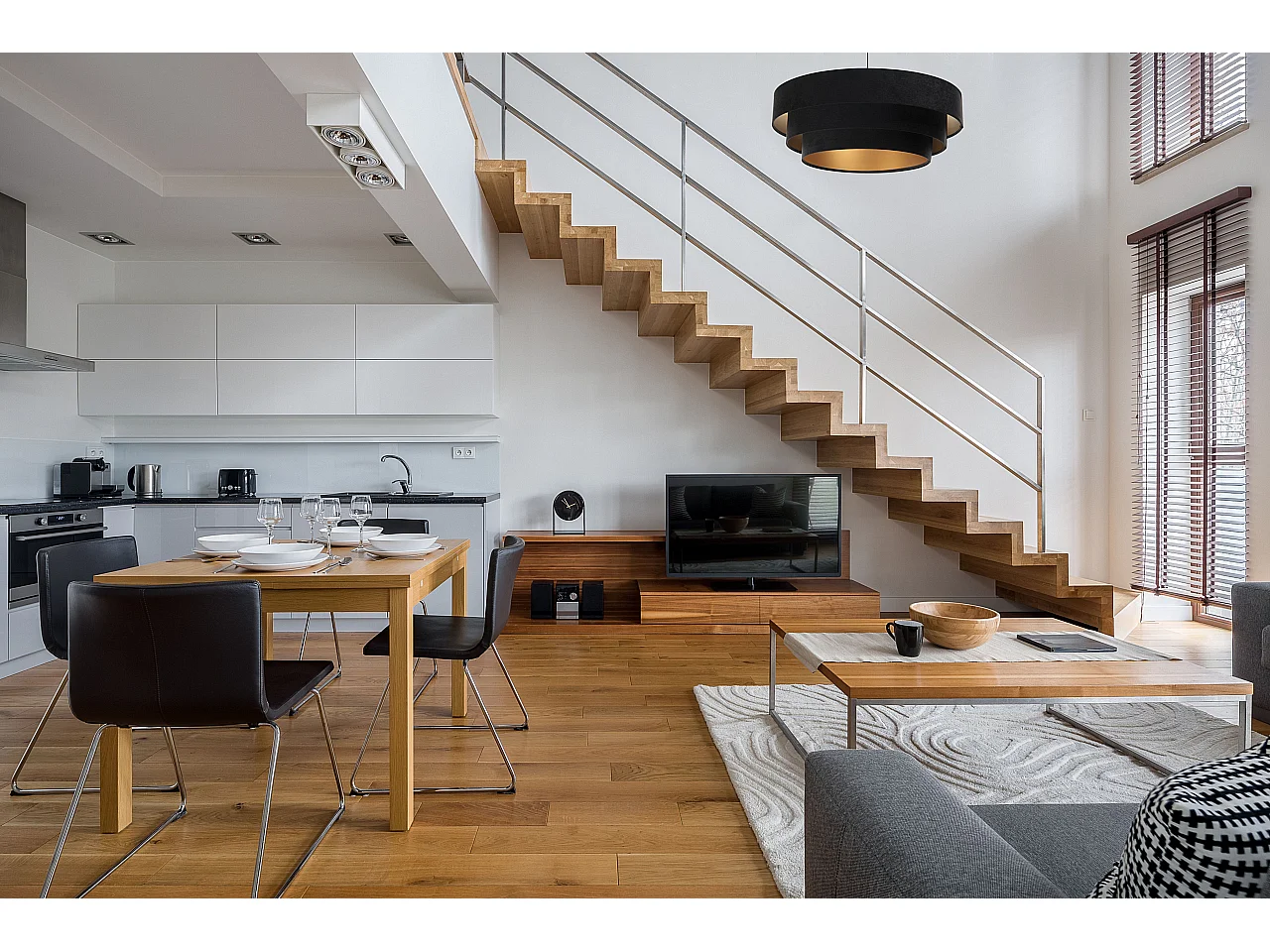 Lampa wisząca TRIO czarna/złota