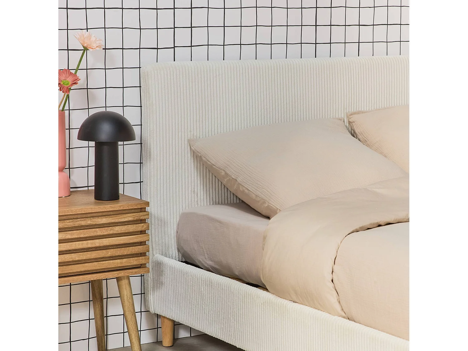 Struttura letto con rete a doghe e testiera 140cm, velluto a coste