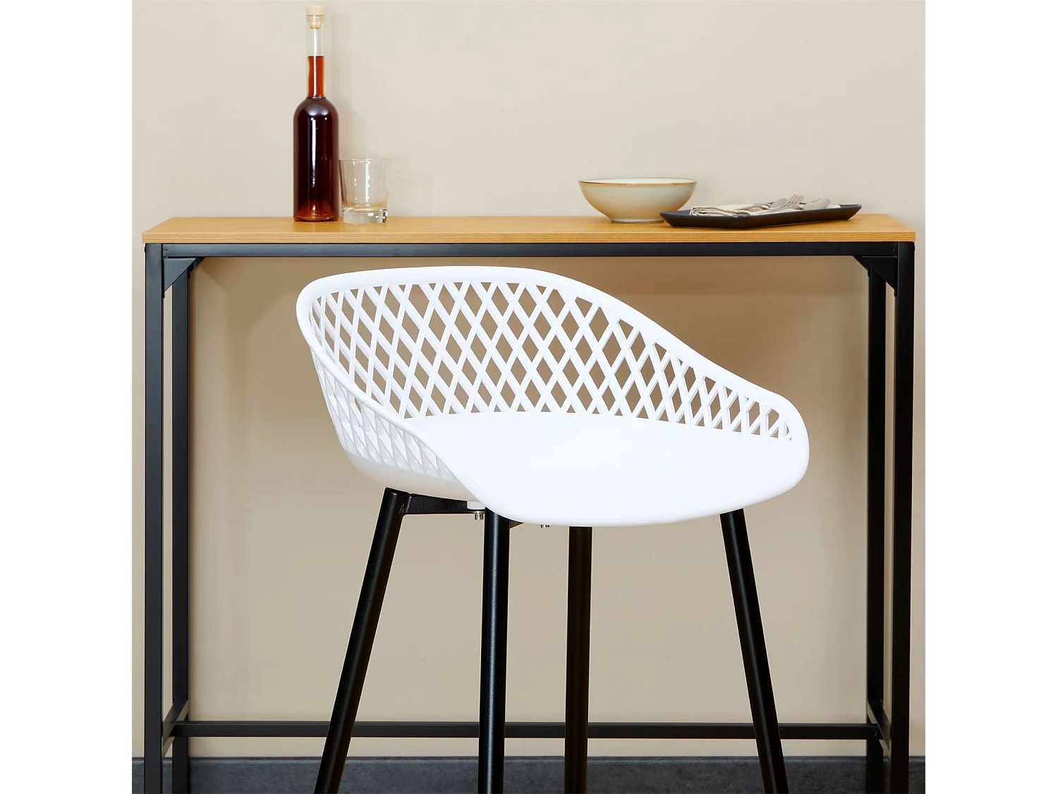 Lot de 2 tabourets de bar IREK chaise haute cuisine ou comptoir, en plastique blanc et métal noir, hauteur d'assise 75 cm