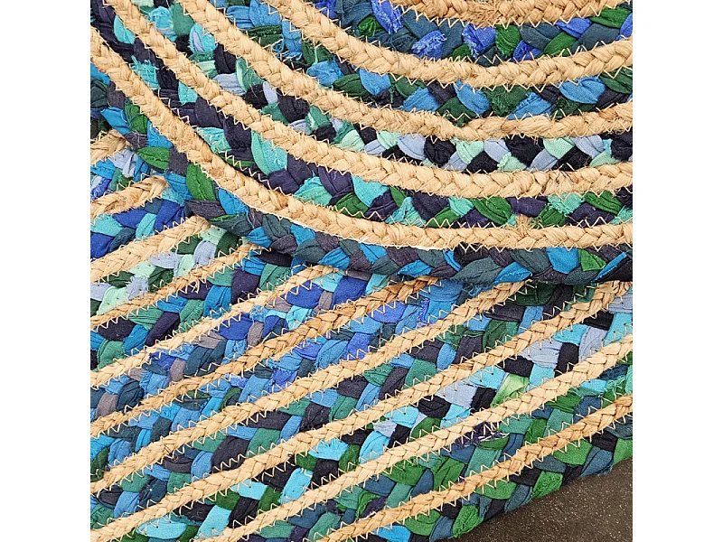 Tapis ovale 60 x 90 cm tressage en jute et tissu bleu / vert - CLOPIN