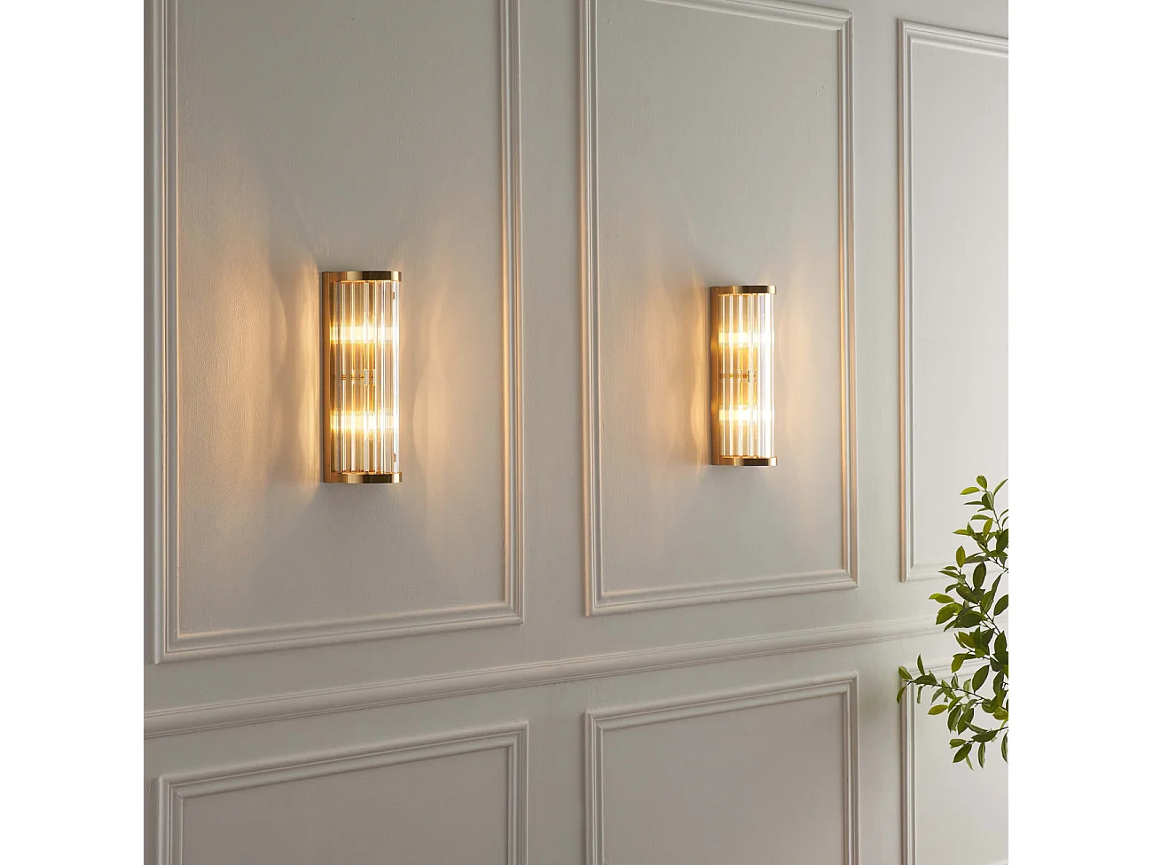 Applique demi-cylindrique pampilles transparentes - Andria