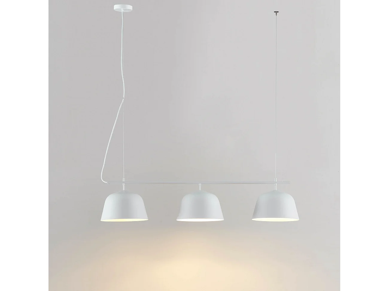 Grande suspension scandinave métal blanc - Oviedo