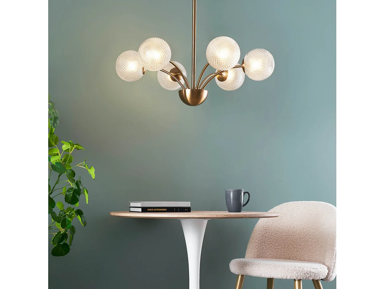 Lustre doré moderne 6 boules en verre - Gala