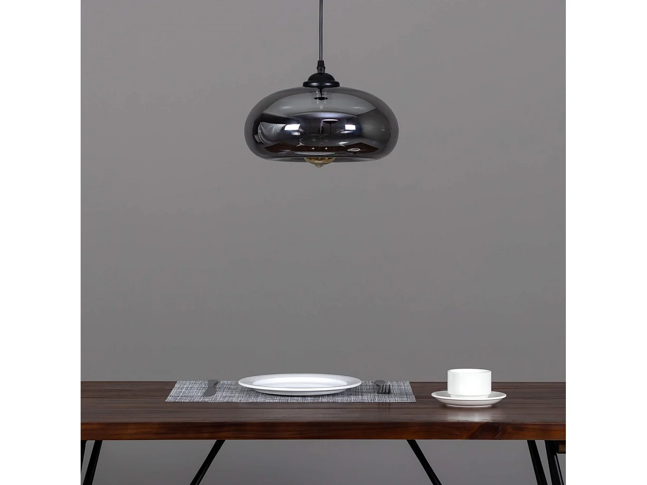 Suspension goutte d'eau verre fumé noire - Ellipse
