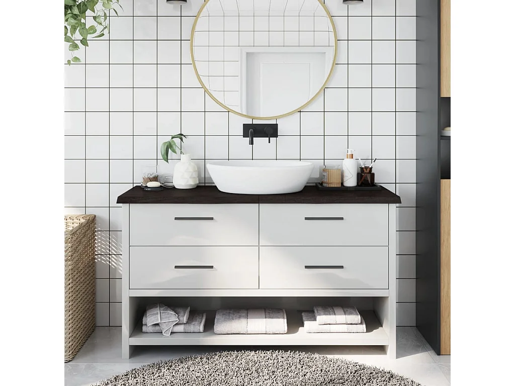 Bancada de banheiro marrom escuro madeira maciça tratada