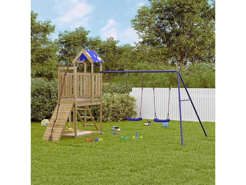 Parque infantil exterior em madeira de pinho impregnada