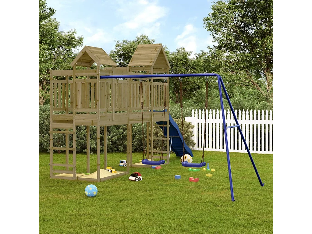 Parque infantil exterior em madeira de pinho impregnada