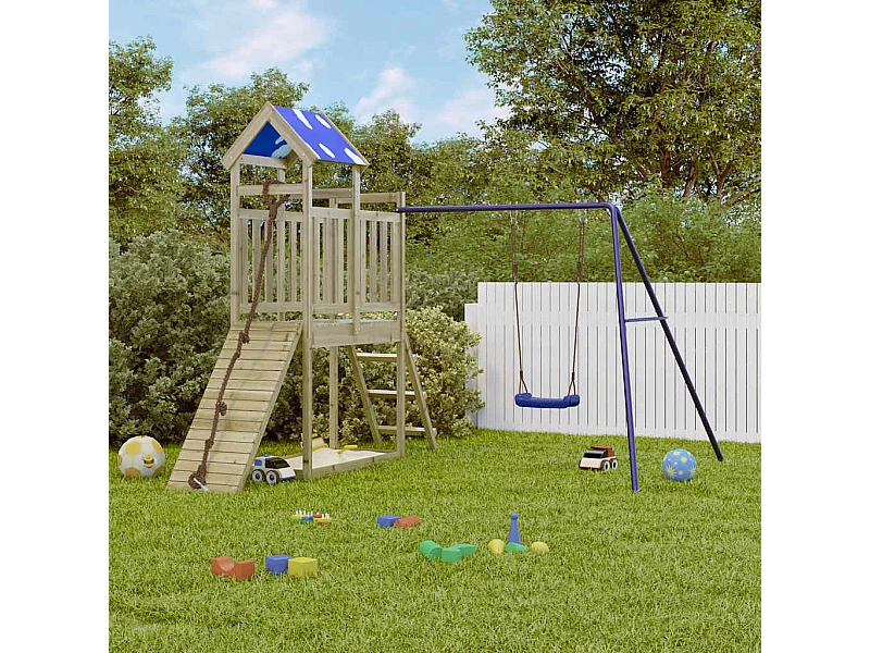 Parque infantil exterior em madeira de pinho impregnada