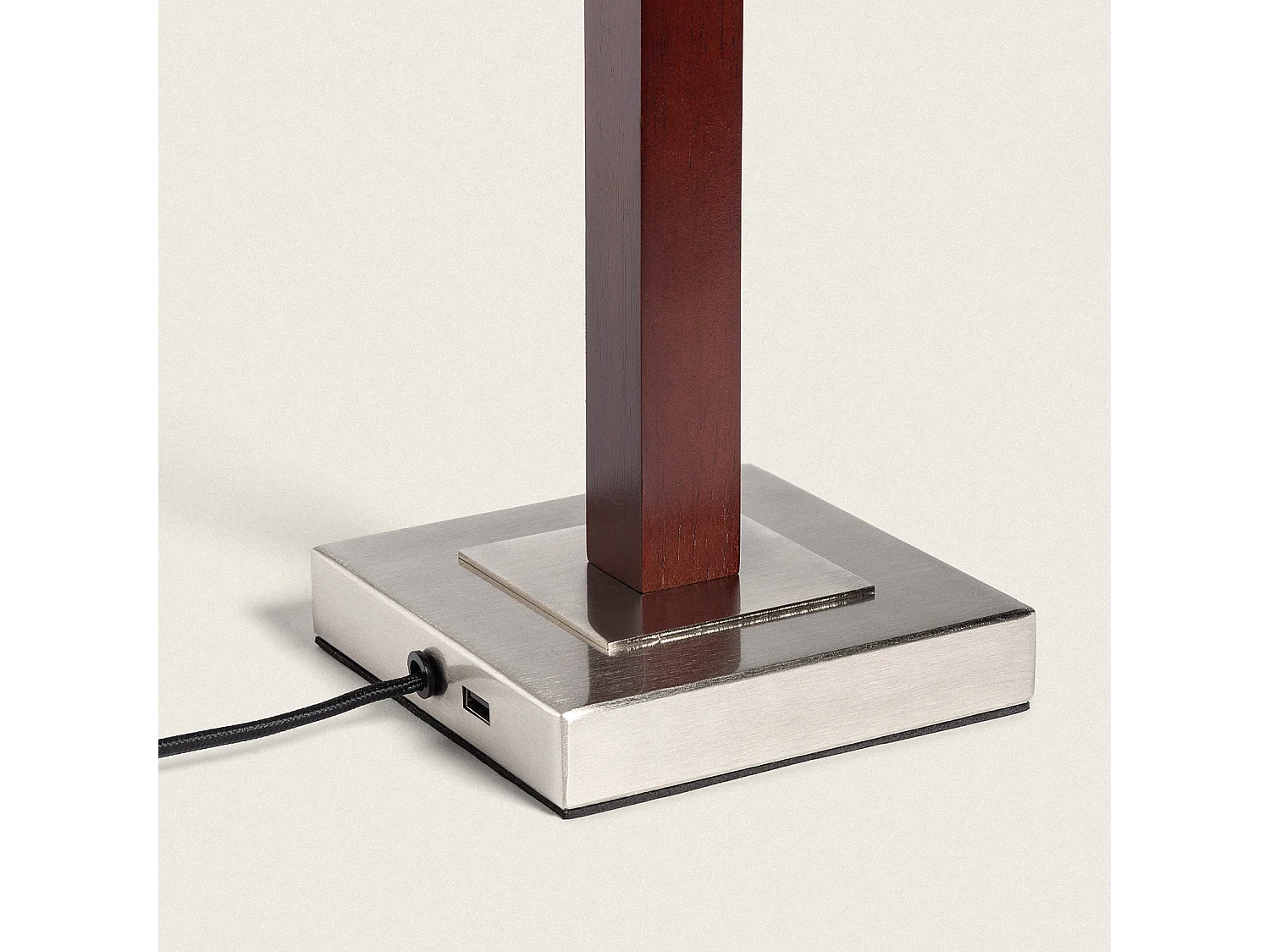 Lampada da Tavolo Legno e Metallo Lizza Bianco