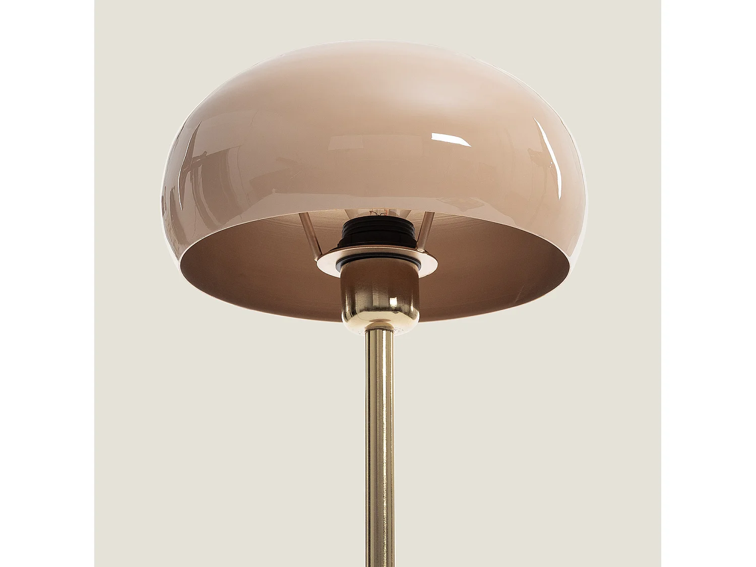 Lámpara de Mesa Metal Tulim Bhavin Beige