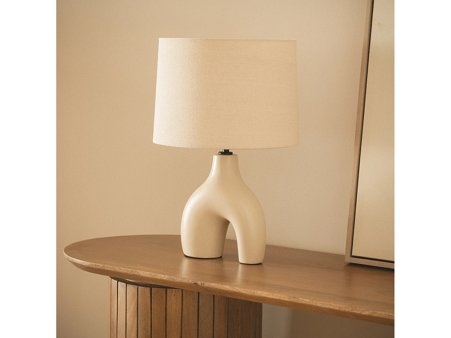 Lámpara de Mesa Cerámica y Lino Ginger Beige