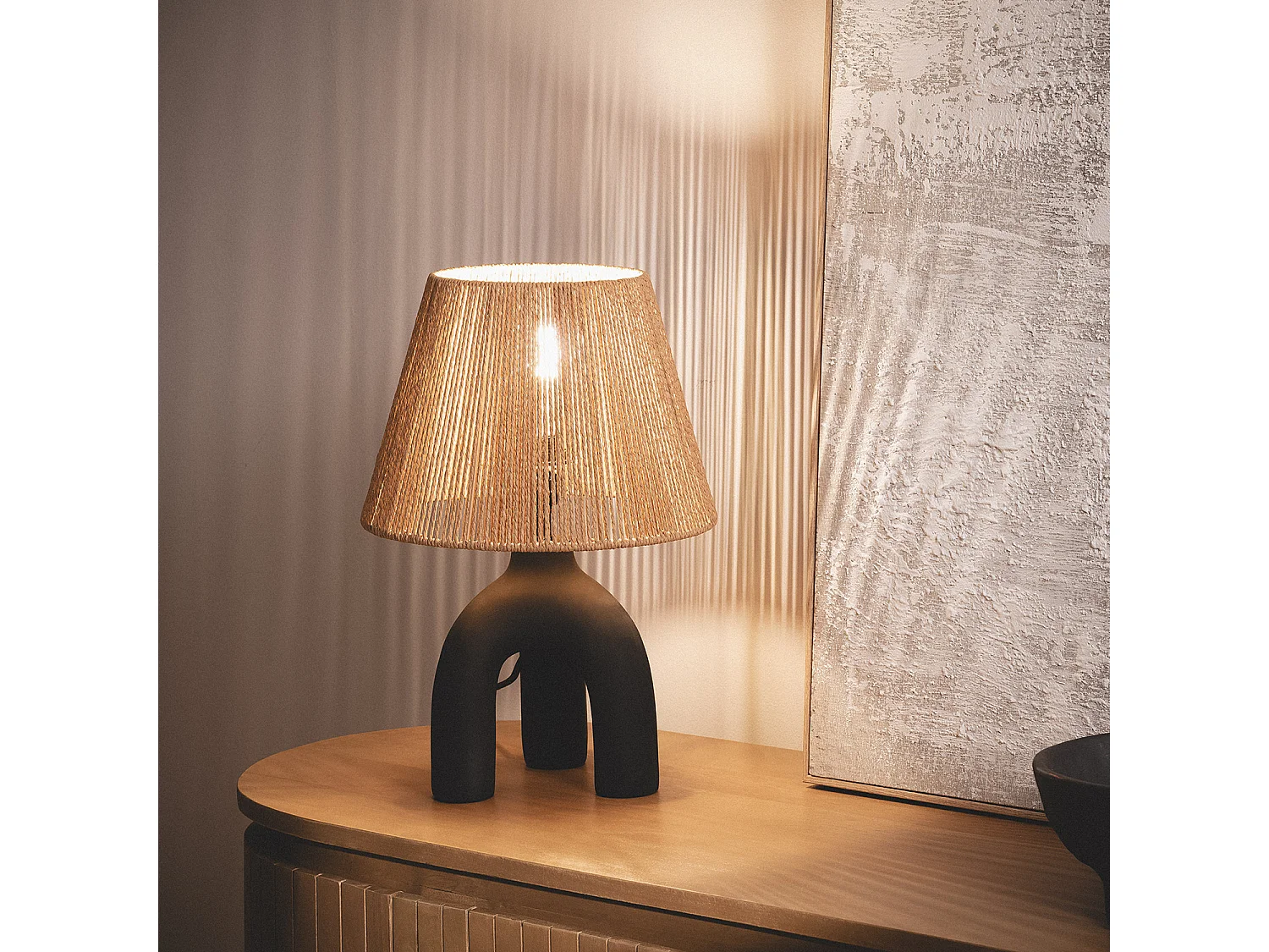 Lampe à Poser Papier Tressé et Résine Otilia  Noir