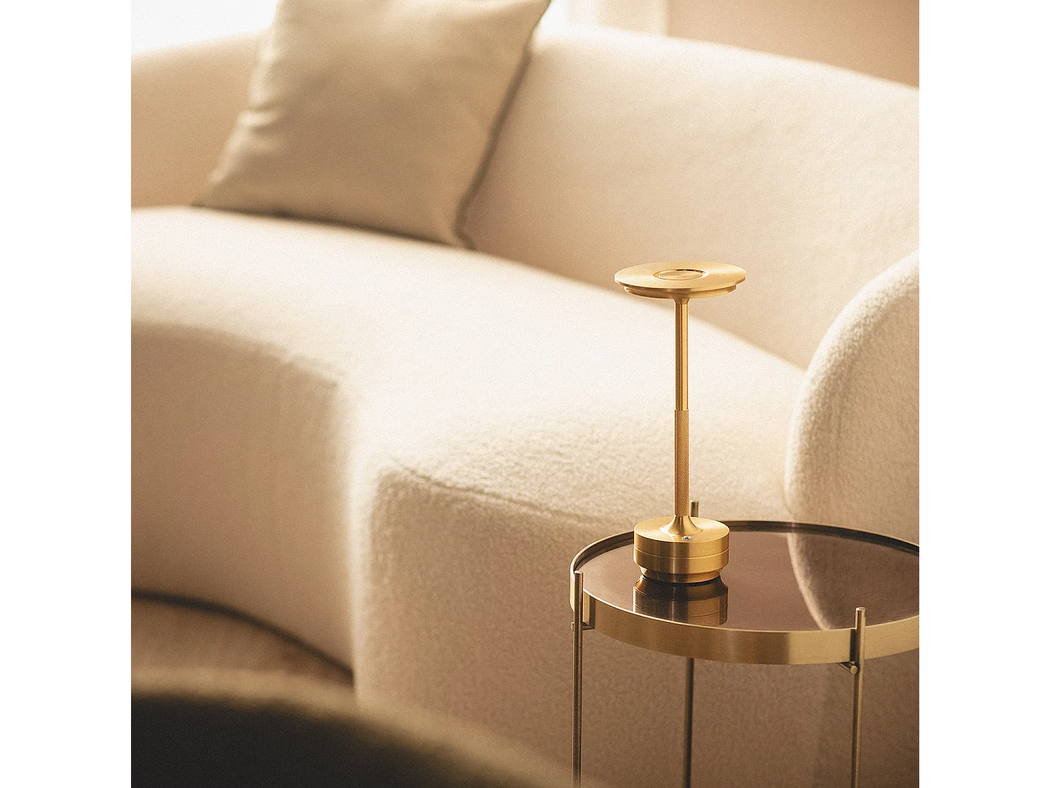 Lampada da Tavolo LED Portatile con Batteria USB Ricaricabile Astrid Oro