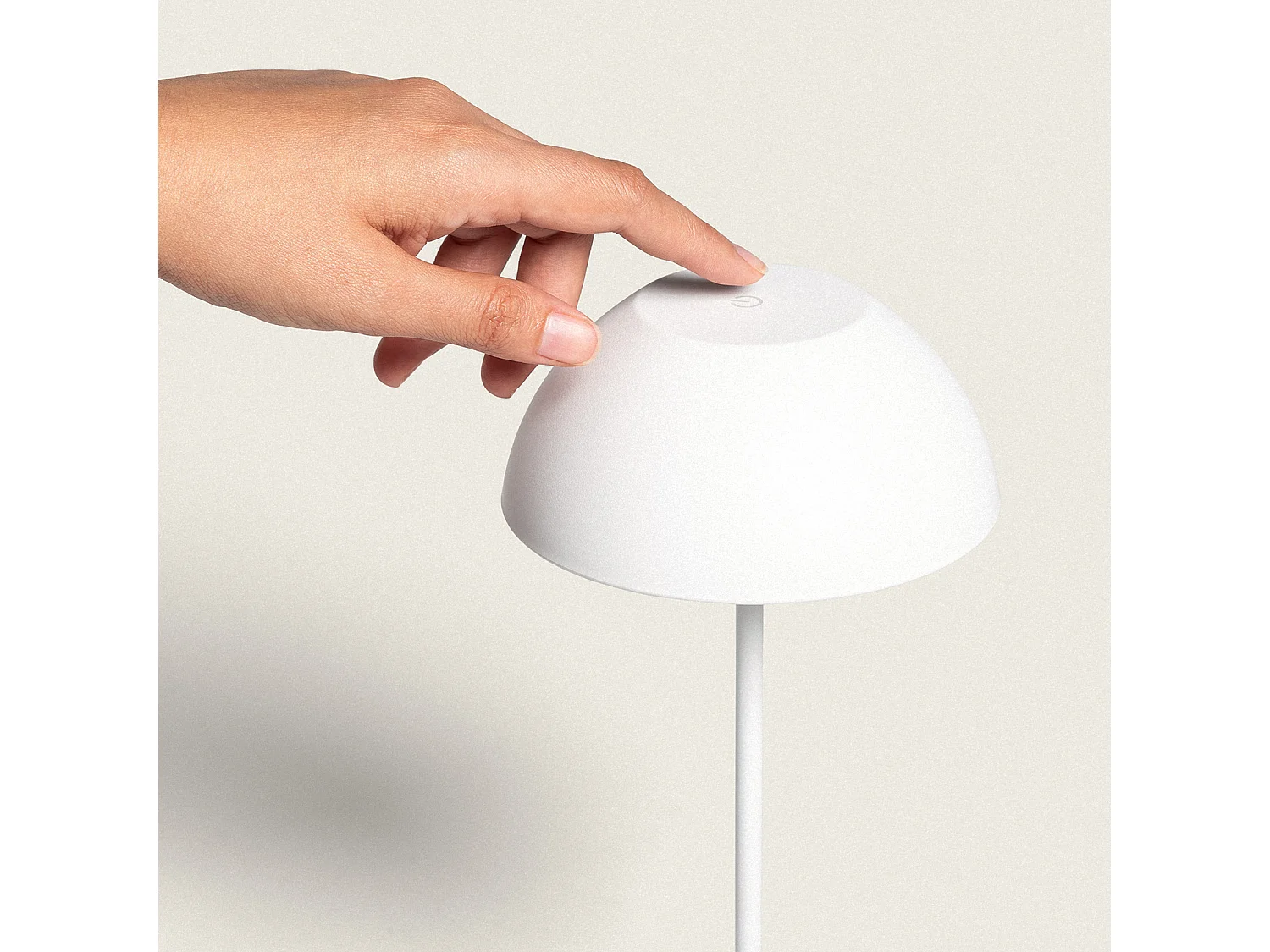 Lámpara de Mesa LED Portátil Exterior con Batería USB Recargable Mugla Blanco