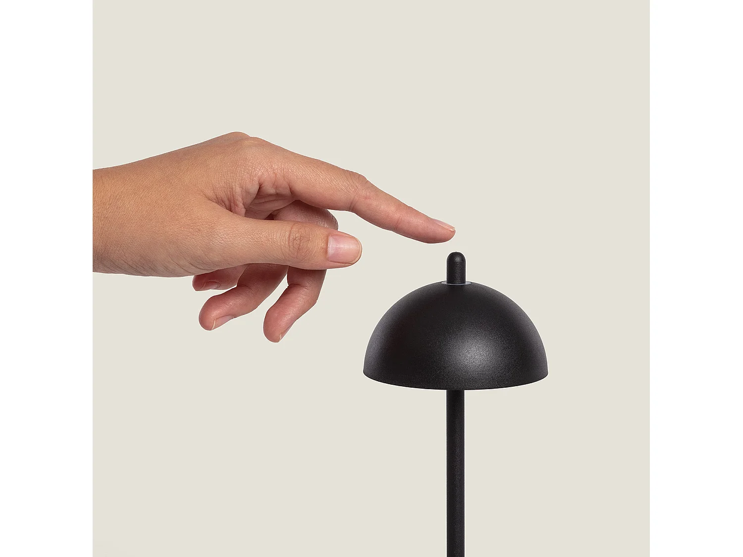 Lampe à Poser LED Portable Extérieure Métal avec Batterie Rechargeable Pirinoa Noir