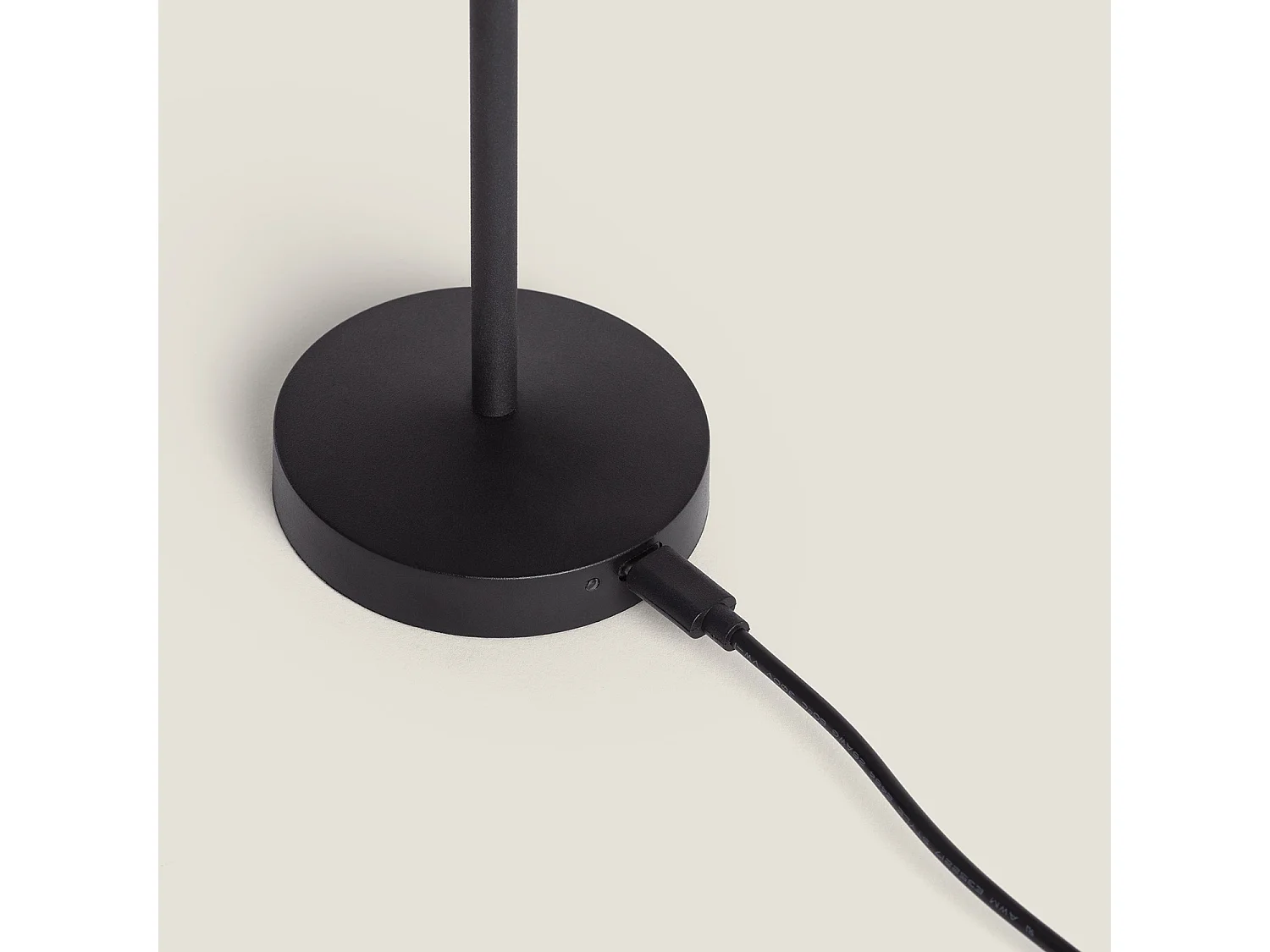 Lampe à Poser LED Portable Extérieure Métal avec Batterie Rechargeable Magatzi Noir