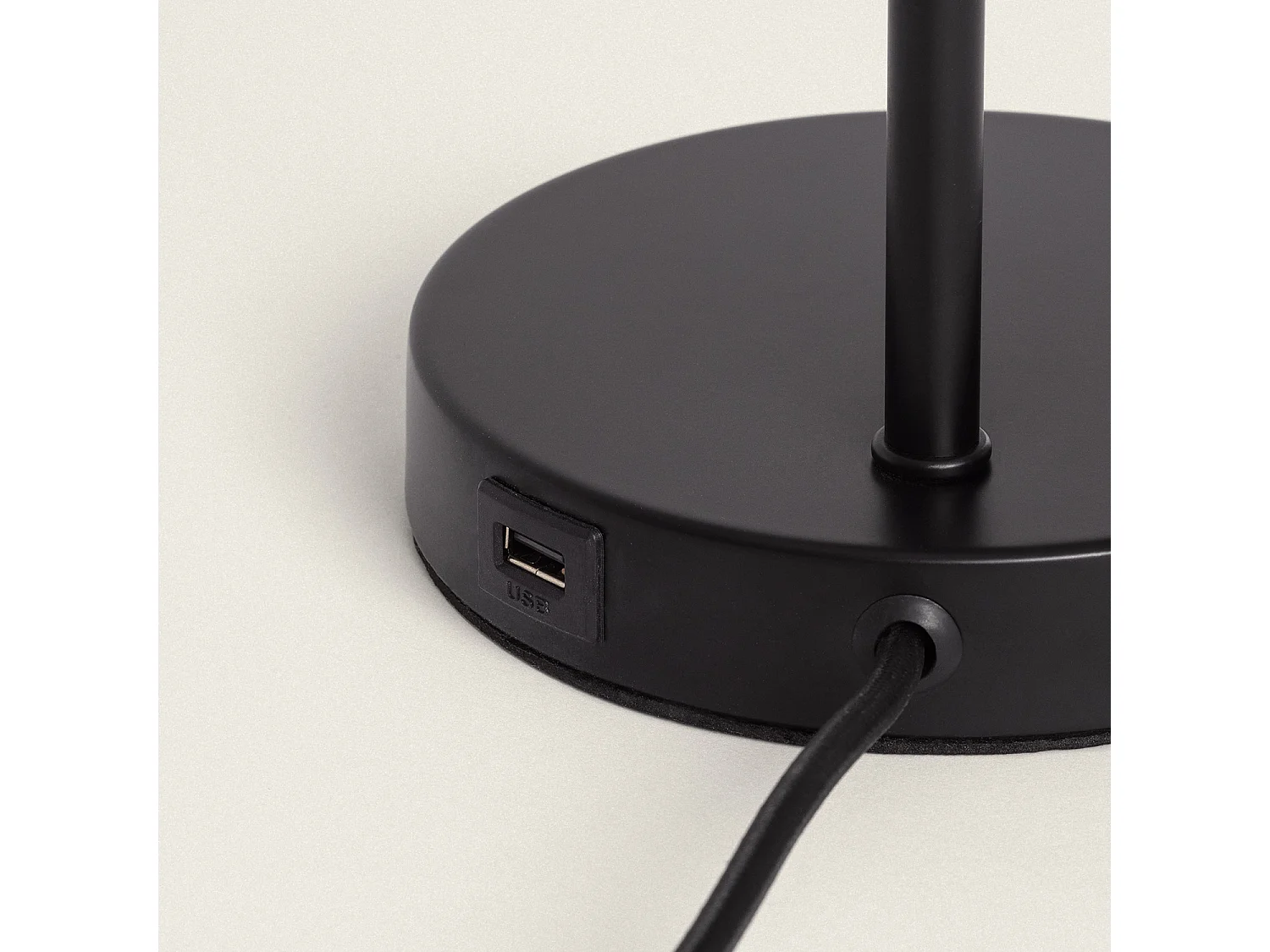 Lampada da Tavolo LED 2.5W in Alluminio Gazny Nero Opaco