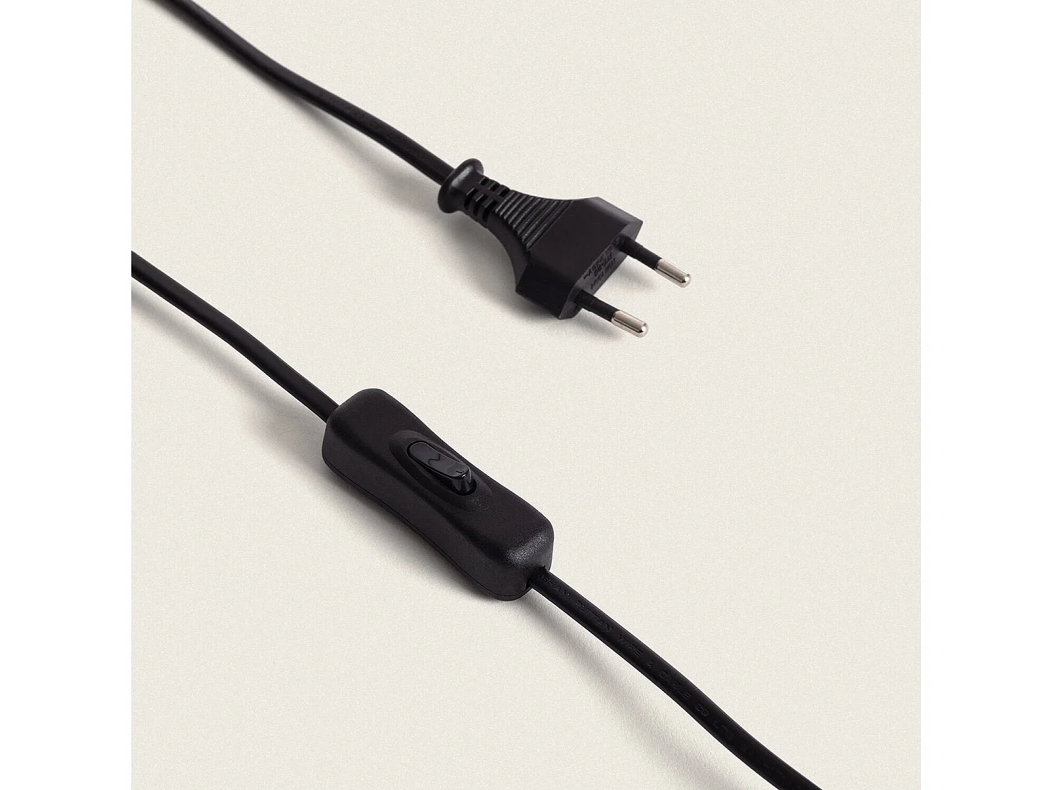 Lampada da Tavolo Alluminio Aritz Nero