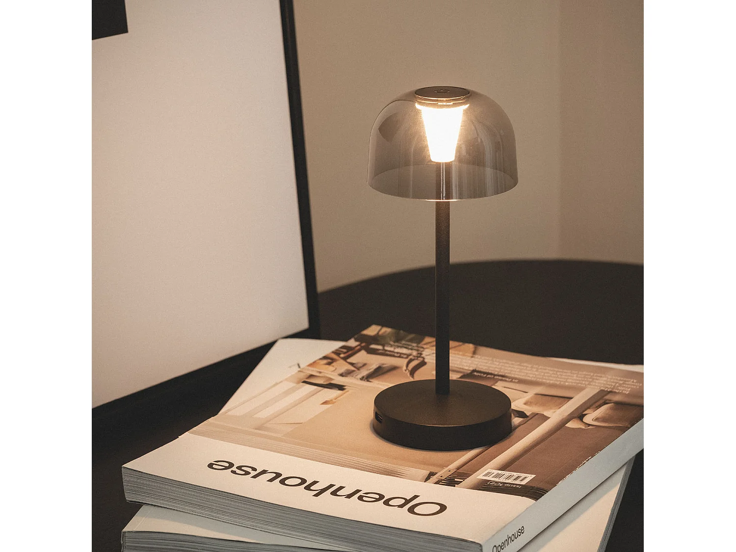 Lampe à Poser LED Portable pour Extérieur Métal avec Batterie Rechargeable Lendora Smoke Laiton